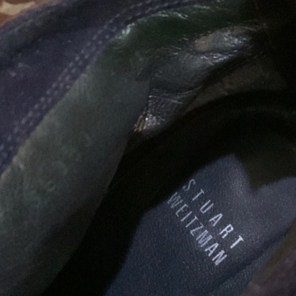 Stuart Weitzman - Picture 8 of 9
